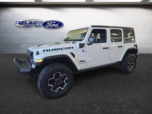 Used 2022 Jeep Wrangler Unlimited Rubicon 4xe w/ Cold Weather Group AWD/4WD image 2