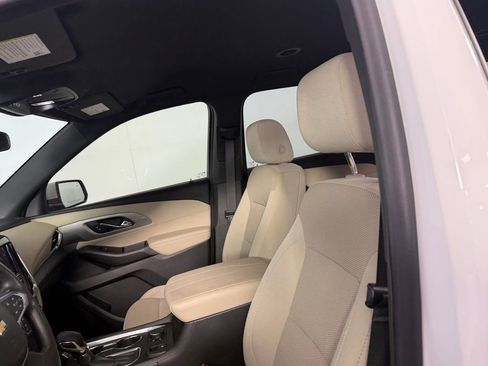 Used 2023 Chevrolet Traverse LS w/ Safety Package AWD/4WD image 26