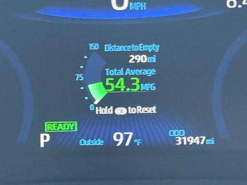 Used 2022 Toyota Corolla LE FWD image 34