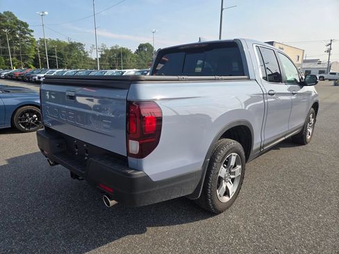 Used 2025 Honda Ridgeline RTL image 5