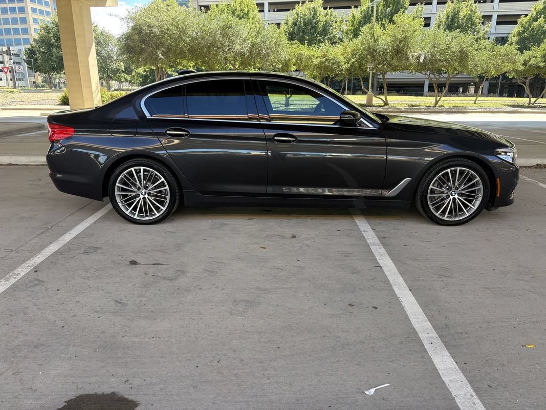 Used 2018 BMW 530i w/ Premium Package RWD image 5