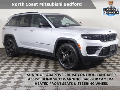 Used 2023 Jeep Grand Cherokee Altitude