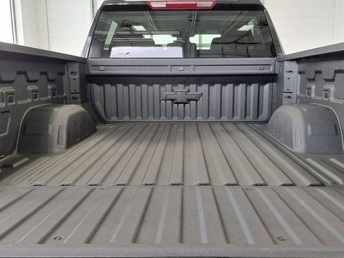 Used 2026 Chevrolet Silverado 1500 LT w/ Protection Package RWD image 30