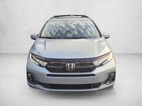 New 2026 Honda Odyssey Touring image 6