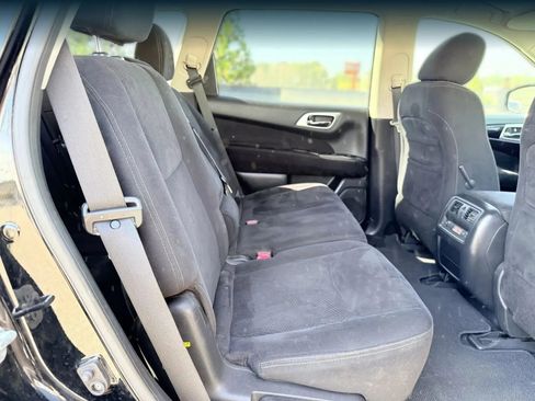 Used 2013 Nissan Pathfinder SV AWD/4WD image 20