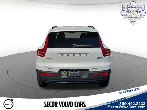 Certified 2023 Volvo XC40 B5 Plus w/ Protection Package Premier AWD/4WD image 8