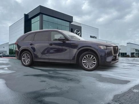 Certified 2024 MAZDA CX-90 3.3 Turbo w/ Preferred Plus AWD/4WD image 4