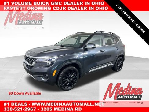 Used 2022 Kia Seltos Nightfall Edition image 1