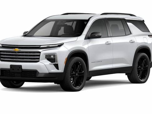 New 2026 Chevrolet Traverse LT w/ Driver Confidence Package AWD/4WD image 2