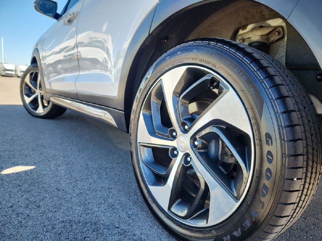 Used 2016 Hyundai Tucson Sport FWD image 17