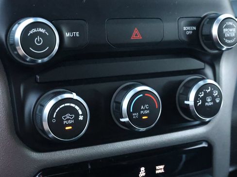 Used 2020 RAM 1500 Lone Star RWD image 20