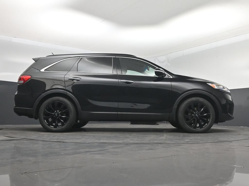 Used 2019 Kia Sorento S AWD/4WD image 16