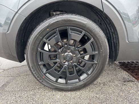 Used 2021 Kia Telluride SX w/ SX Prestige Package image 12