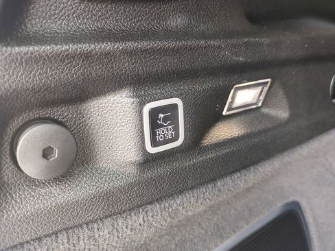 Used 2023 Jeep Grand Cherokee L Overland AWD/4WD image 15