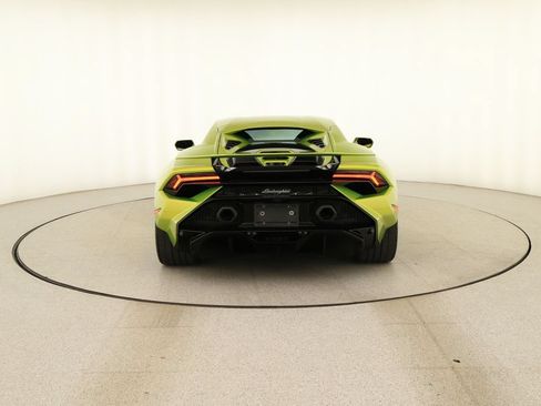 Used 2023 Lamborghini Huracan Tecnica RWD image 5