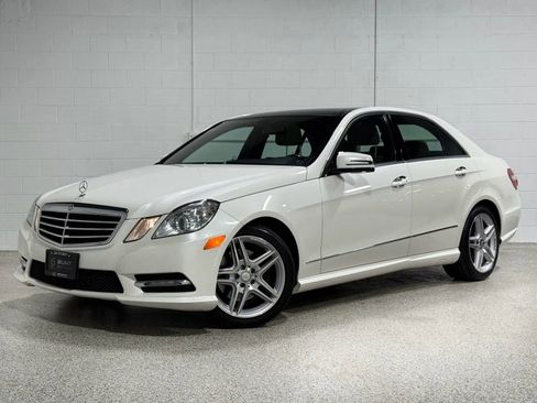 Used 2013 Mercedes-Benz E 350 4MATIC Sedan image 2