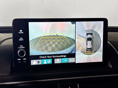 Used 2023 Honda Pilot Elite image 17