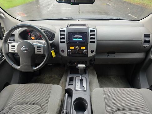 Used 2014 Nissan Frontier SV w/ SV Value Truck Package image 16