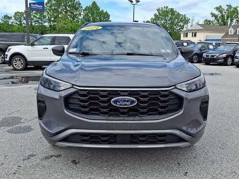 Certified 2024 Ford Escape ST-Line AWD/4WD image 3