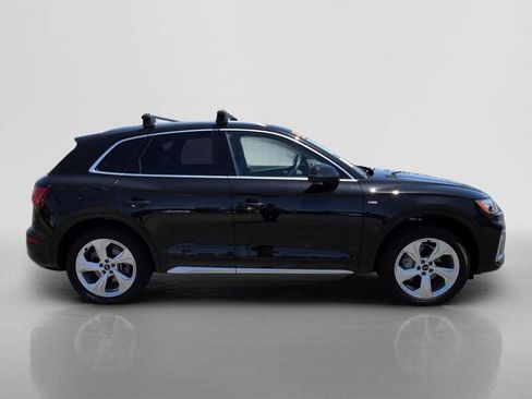Used 2025 Audi Q5 2.0T Premium Plus w/ Premium Plus Package AWD/4WD image 6