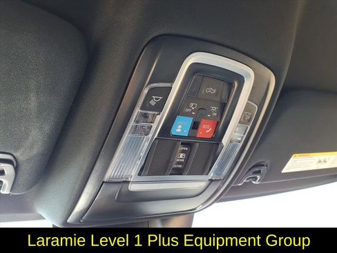 New 2026 RAM 2500 Laramie w/ Sport Appearance Package AWD/4WD image 18
