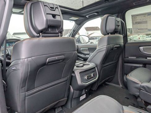 New 2026 Ford Expedition Tremor image 46