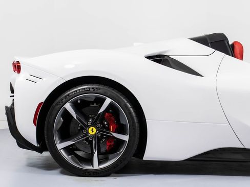 Certified 2023 Ferrari SF90 Spider image 18