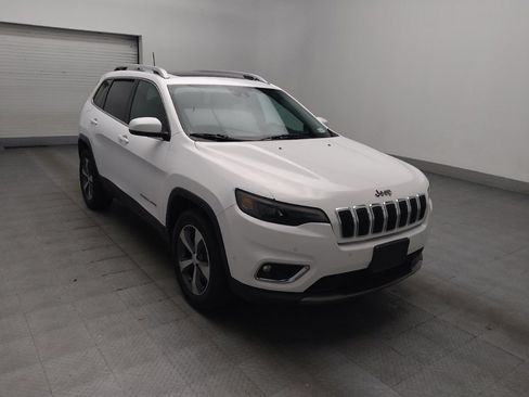 Used 2019 Jeep Cherokee Limited w/ Technology Group AWD/4WD image 13