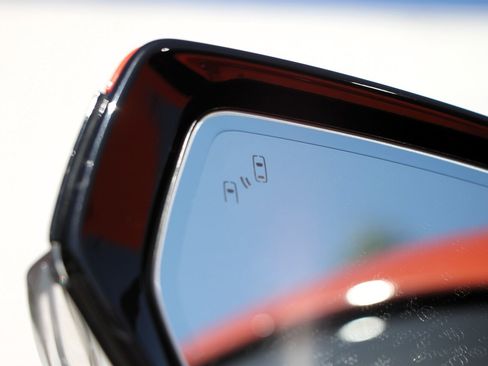 Used 2020 Chevrolet Corvette Stingray Preferred Cpe w/ 2LT Preferred Equipment Group image 11