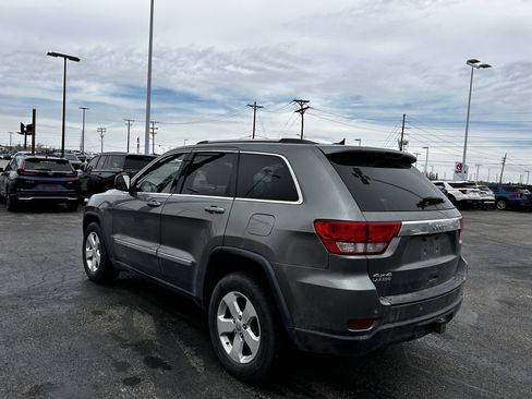 Used 2012 Jeep Grand Cherokee Laredo image 3