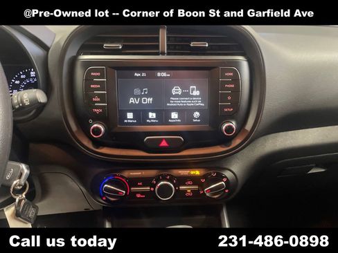 Used 2021 Kia Soul LX FWD image 19