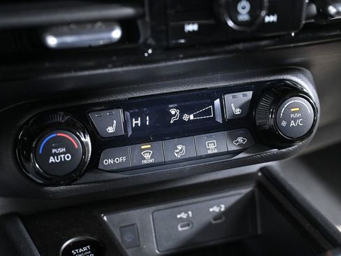 New 2026 Nissan Kicks SV w/ SV Premium Package image 14