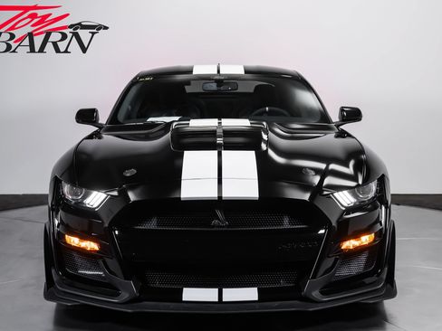 Used 2021 Ford Mustang Shelby GT500 w/ Technology Package RWD image 8