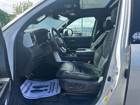 Used 2024 Toyota Tundra Platinum w/ TRD Off-Road Package AWD/4WD image 15