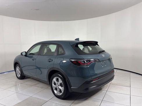 Used 2025 Honda HR-V LX image 3