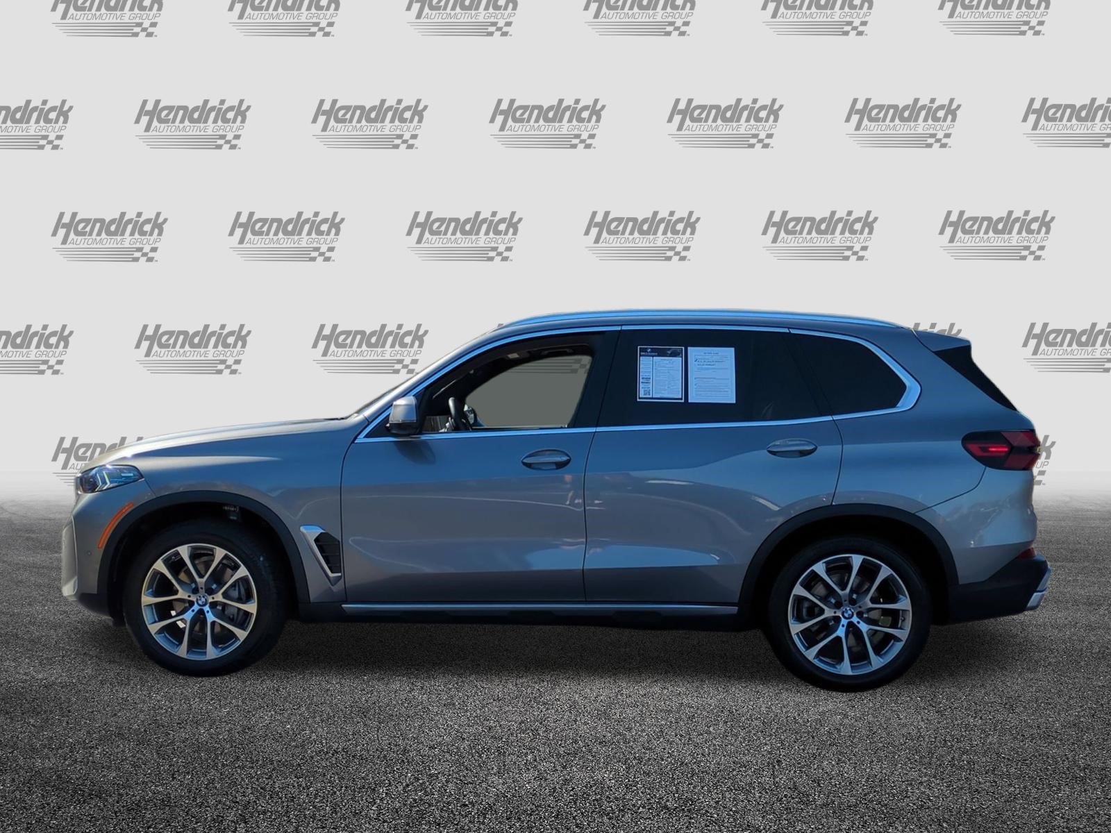 Certified 2025 BMW X5 sDrive40i w/ Premium Package RWD image 7