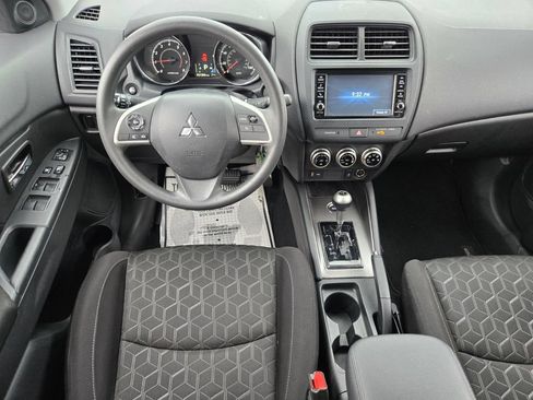 Used 2024 Mitsubishi Outlander Sport ES AWD/4WD image 11
