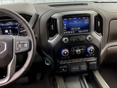 Certified 2023 GMC Sierra 2500 Denali w/ Technology Package AWD/4WD image 6