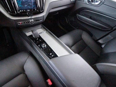Certified 2025 Volvo XC60 B5 Plus image 11