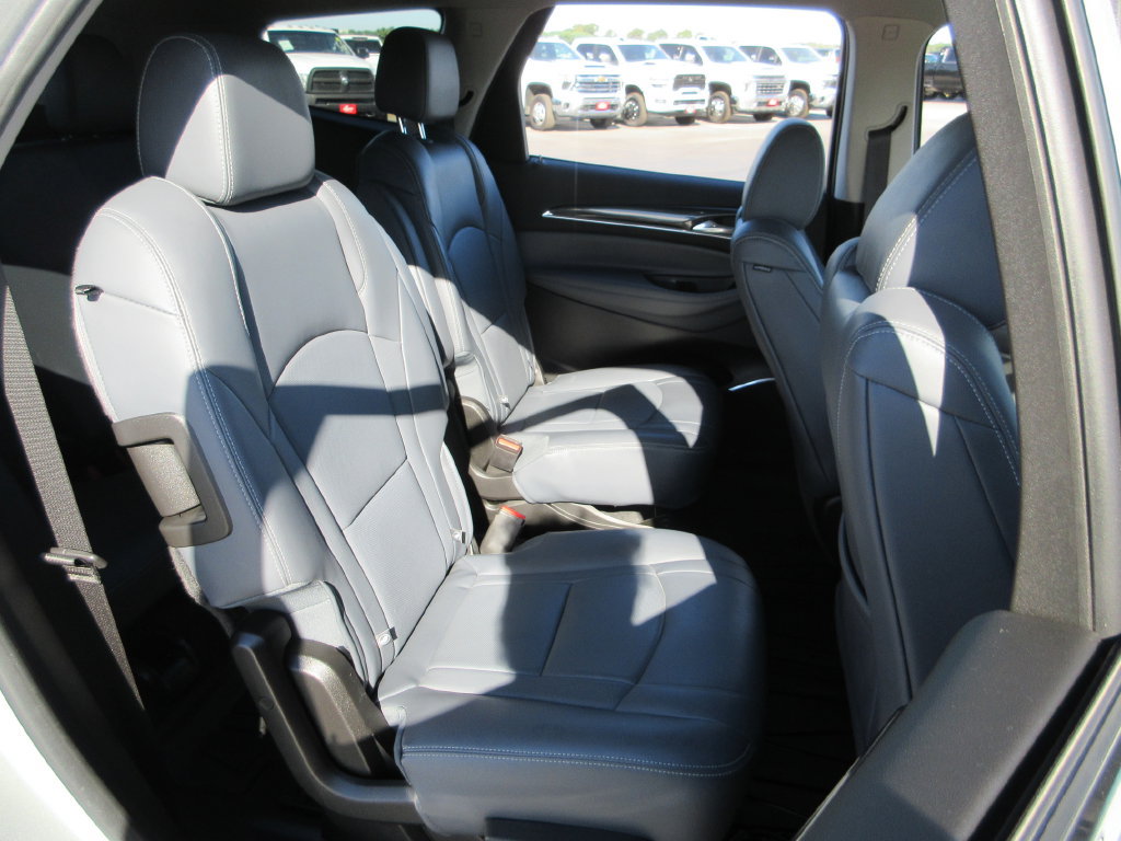 Used 2019 Buick Enclave Essence FWD image 22