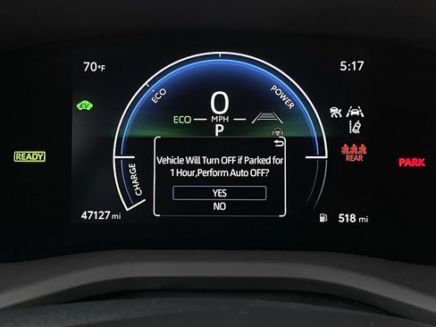 Used 2025 Toyota Camry LE image 15