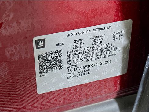 Used 2018 Chevrolet Bolt LT FWD image 12
