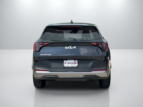 Used 2026 Kia Sportage LX FWD image 6