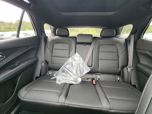 New 2026 Chevrolet Blazer EV LT image 24