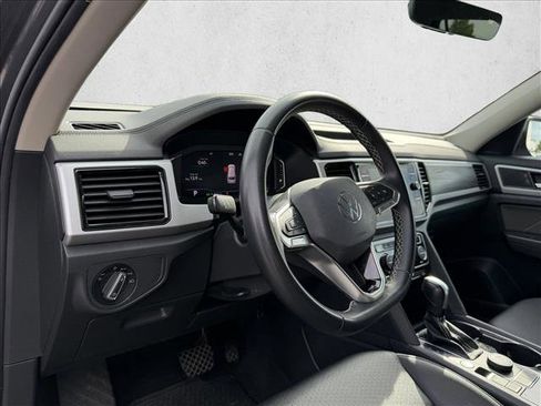 Used 2023 Volkswagen Atlas SE AWD/4WD image 10