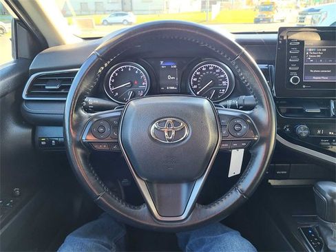 Used 2023 Toyota Camry SE image 23
