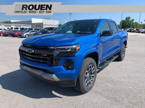 Used 2023 Chevrolet Colorado Z71 w/ Z71 Convenience Package 2 AWD/4WD image 1