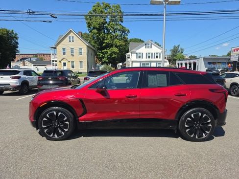 Used 2024 Chevrolet Blazer EV RS AWD/4WD image 4