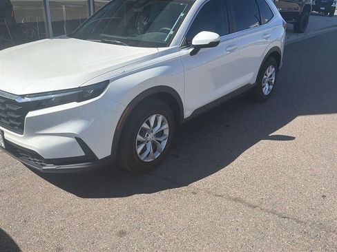 Used 2025 Honda CR-V LX image 1