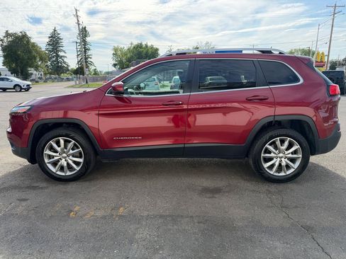 Used 2016 Jeep Cherokee Limited AWD/4WD image 6